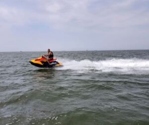 Waterscooter op zee